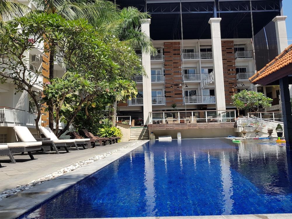 New Garden View Resort - Chse Certified Legian  Exterior photo